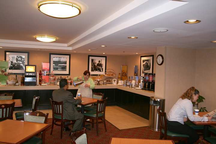 Holiday Inn Express Hartford South - Rocky Hill, An Ihg Hotel Restaurang bild